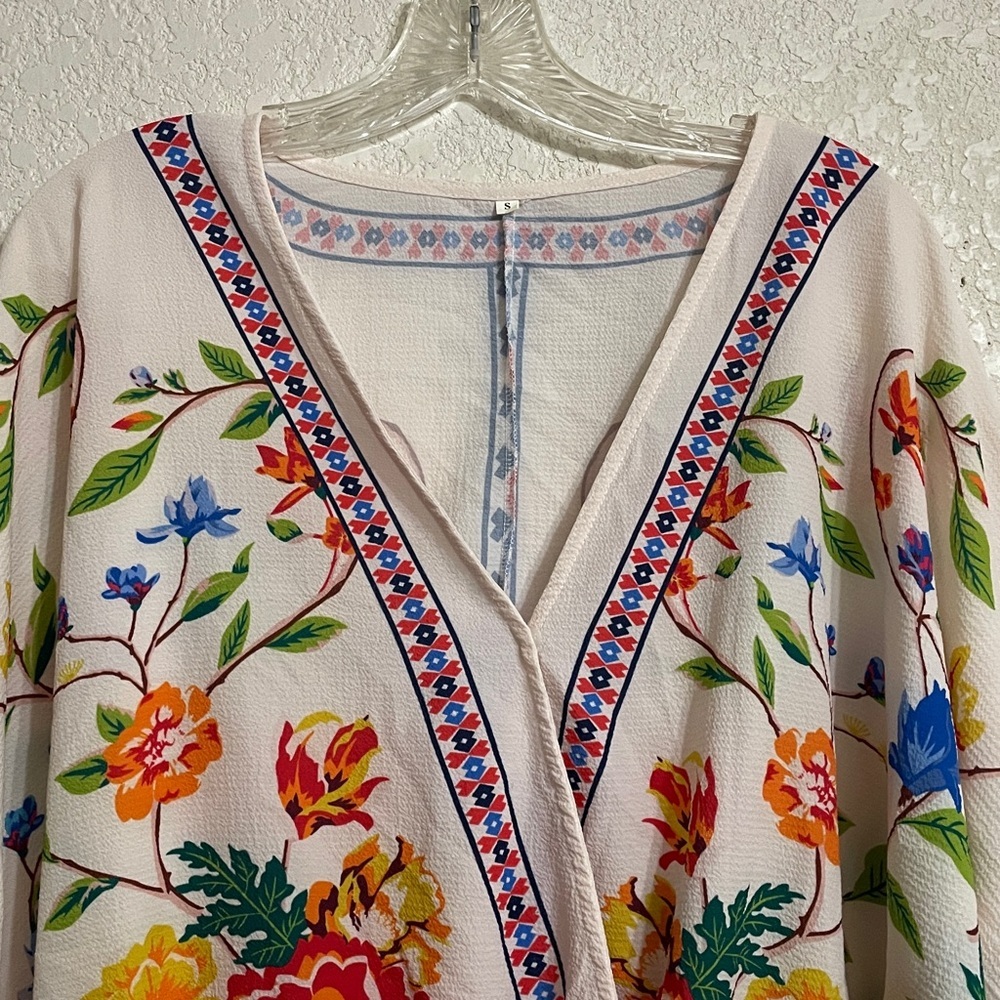 Floral Embroidered Kimono Top - Picture 2 of 7